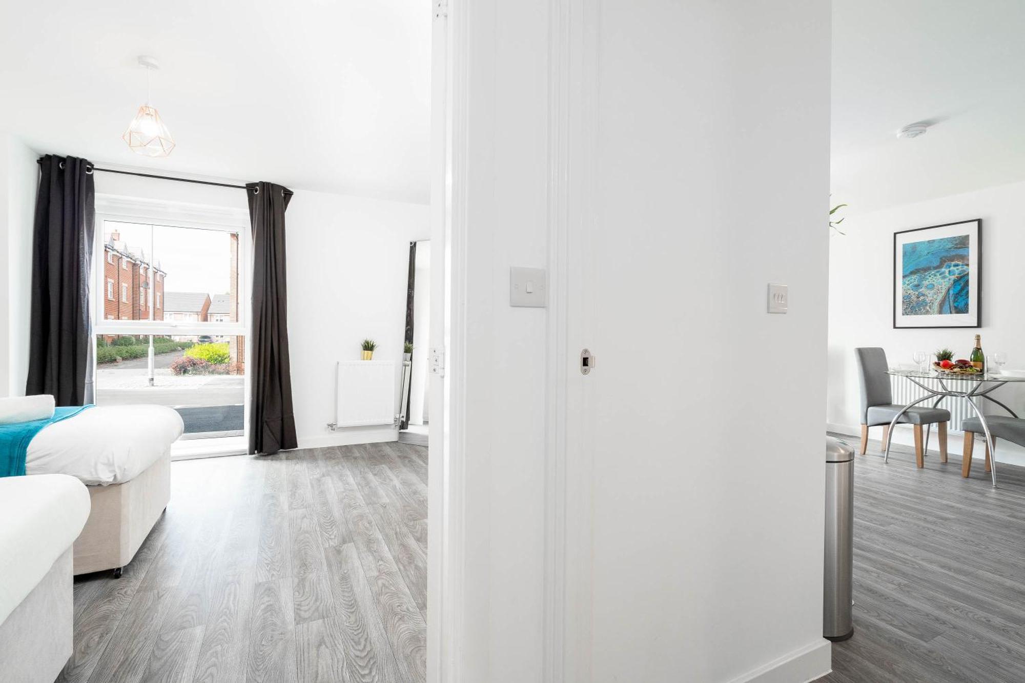 Luxury Apartment - Twin Beds - Selly Oak - Off-Street Parking - Free Netflix & Wifi - Top Rated 9Cc Birmingham Exterior foto